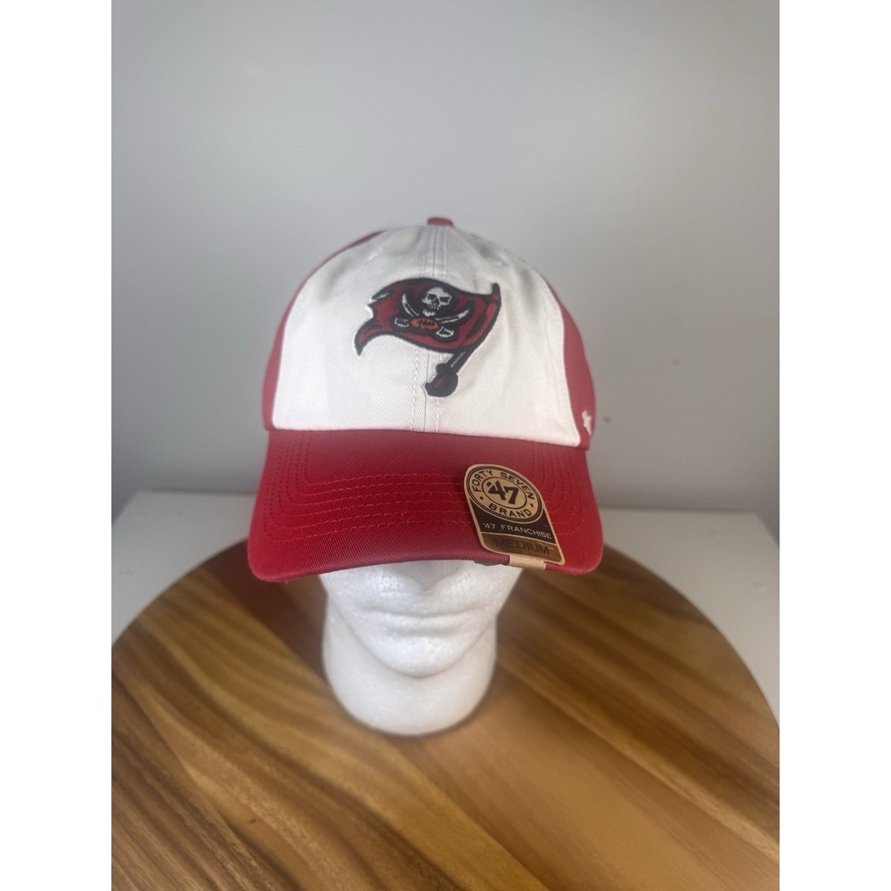 Tampa Bay Buccaneers '47 Brand Franchise Red Fitted Cap Hat Size Medium NEW‎